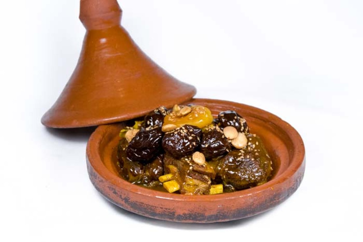 Tajines - Tajine De Mouton Fermier Aux Pruneaux Et Aux Amandes